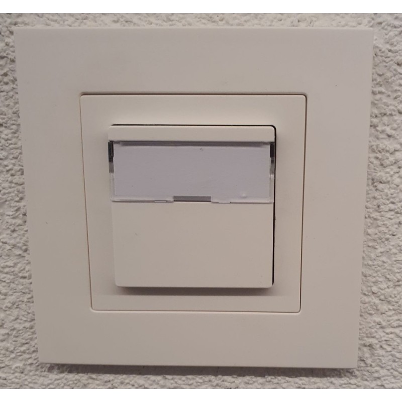 Multiples plaquettes sonnettes