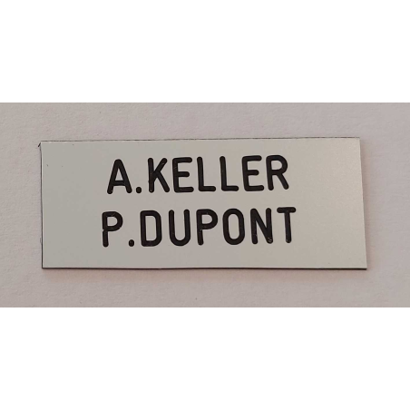 Multiples plaquettes sonnettes